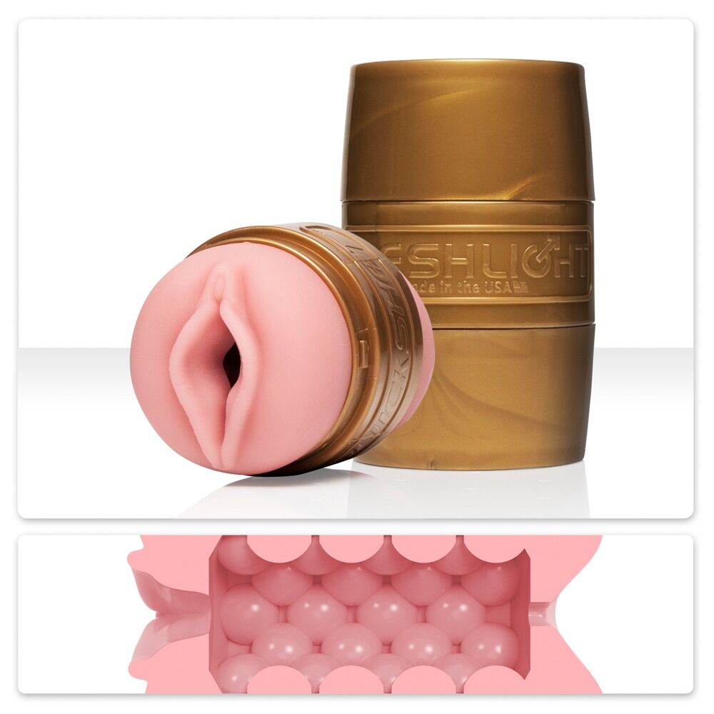 Paar Quickshot STU Lady & Butt Gleitgel von PPH Onlinehandel, Flasche mit weißem Etikett und Dosierer.