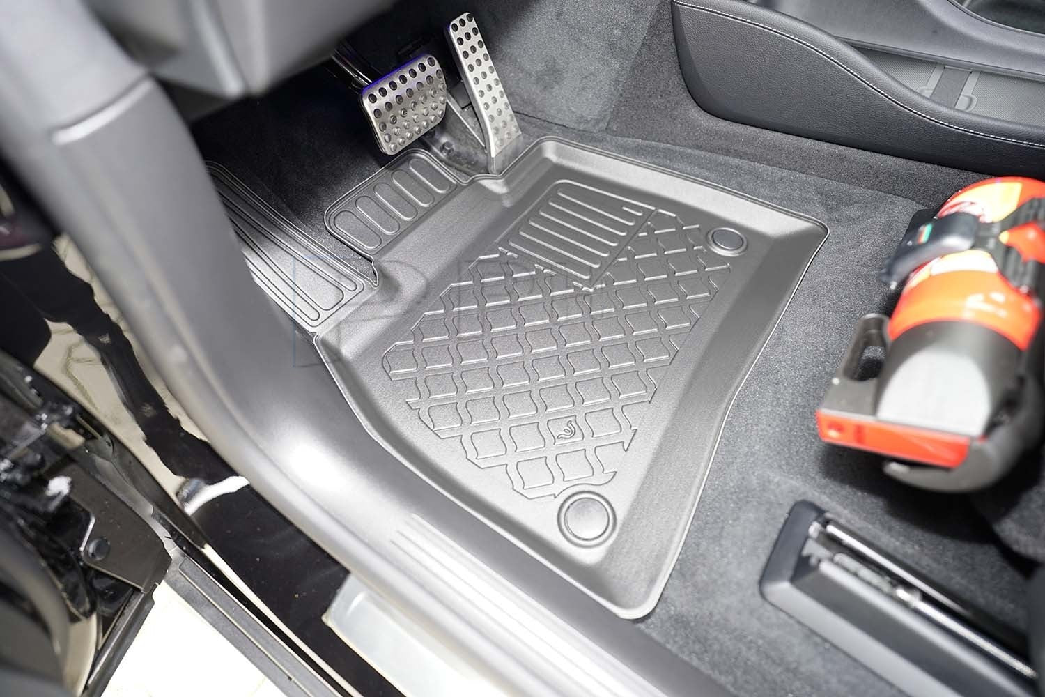 Gummierte Fußmatten Premium Schalenmatten für Mercedes EQE (electric) SUV 2023-0