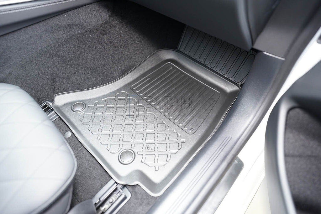 Gummierte Fußmatten für Mercedes EKlasse (W214) TModel Plugin Hybrid ab 20231