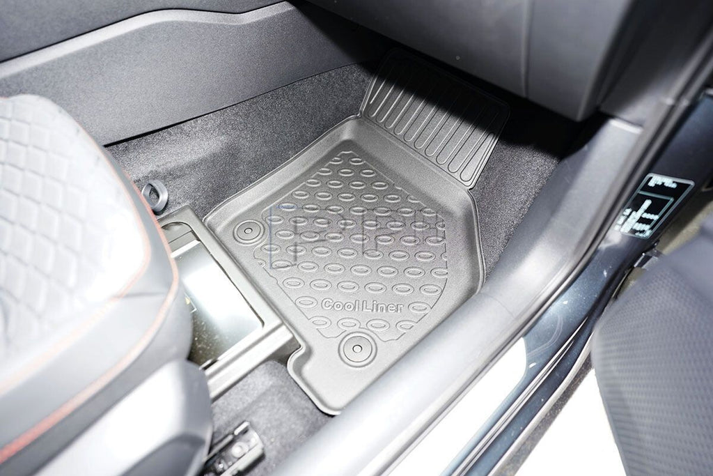 Gummierte Fußmatten für SEAT Leon IV KL Hybrid mHEV Sportstourer ab 20201