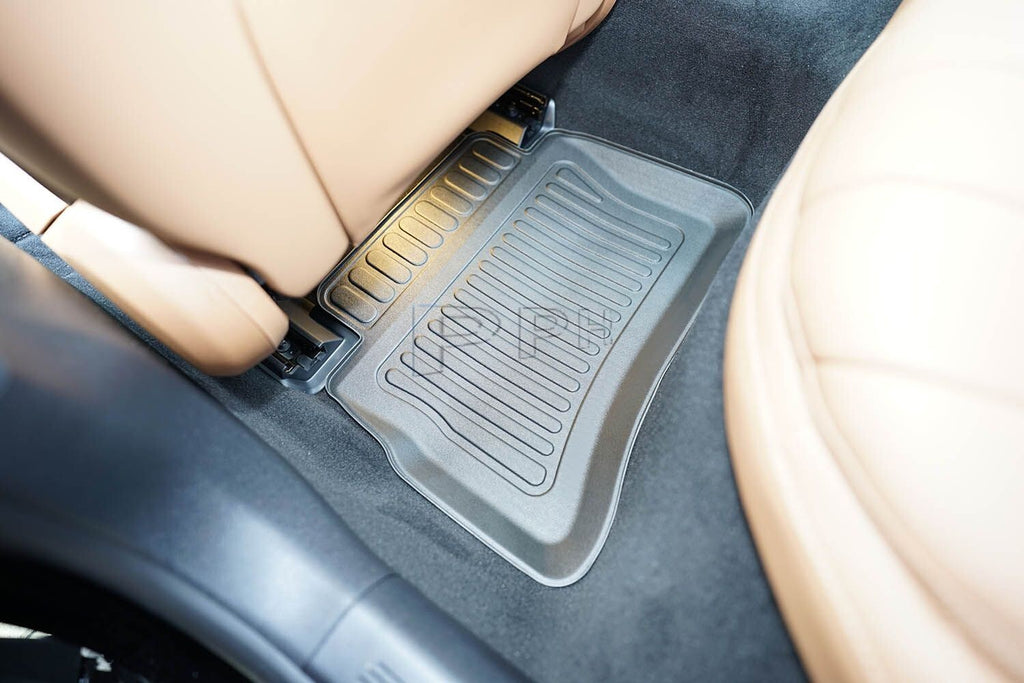 Gummierte Fußmatten für Mercedes EKlasse (W214) TModel Plugin Hybrid ab 20232