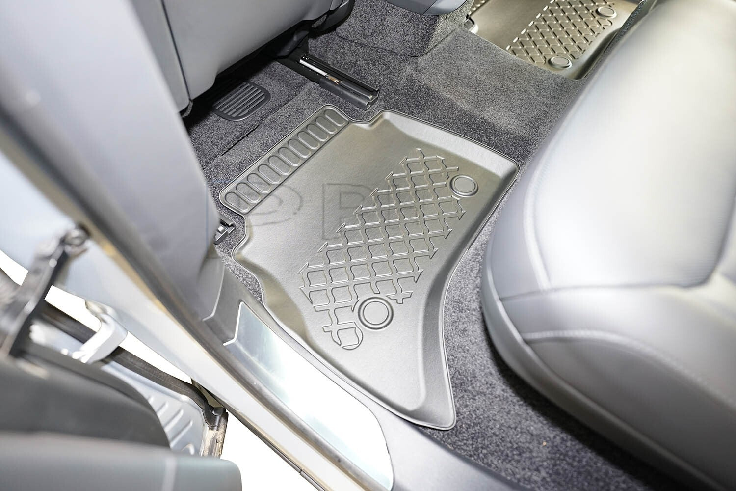 Gummierte Fußmatten für Range Rover V (L460) ab 2021- 5-Sitze / kurzer Radstand2