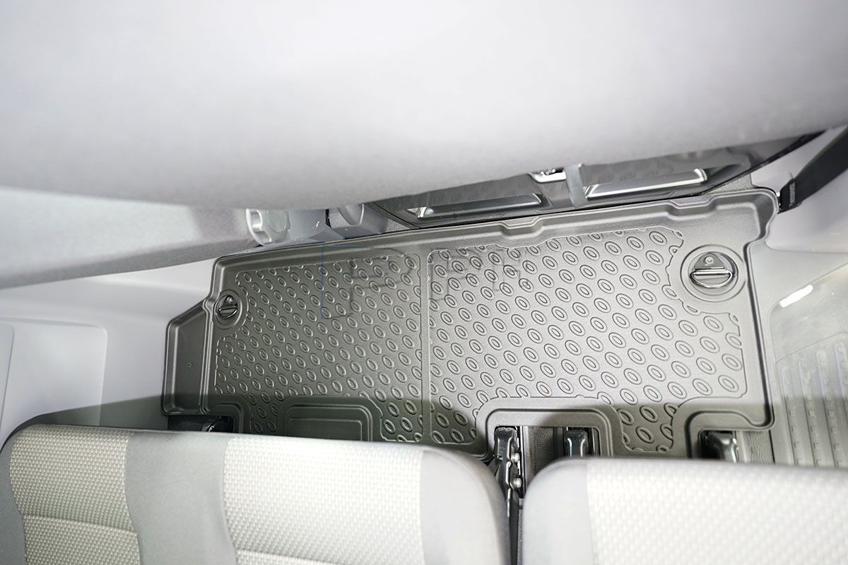 Exklusiv 3D Gummierte Fußmatten für VW T6 Caravelle Transporter Van ab 20157
