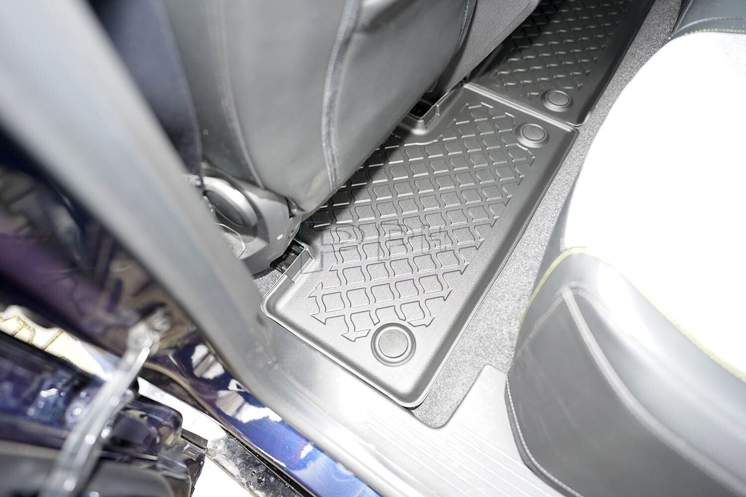 Gummierte Fußmatten Schalenmatten für Renault Megane E-Tech electric 2022-3