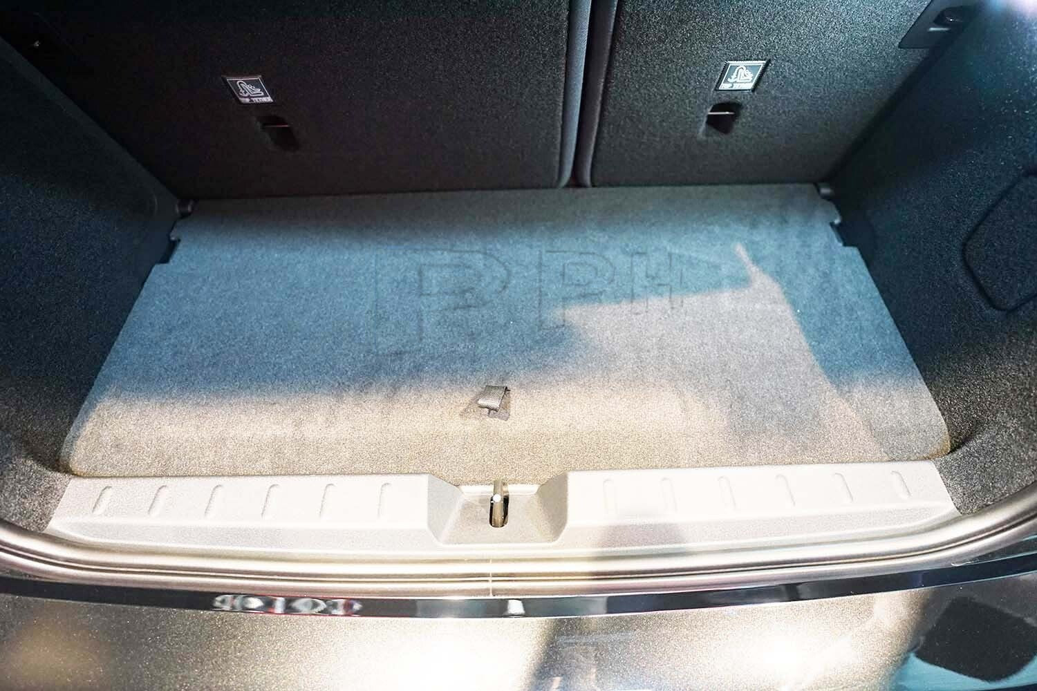 Gummierte Kofferraumwanne für MINI Cooper (electric) ab 2023 Varioboden oben4