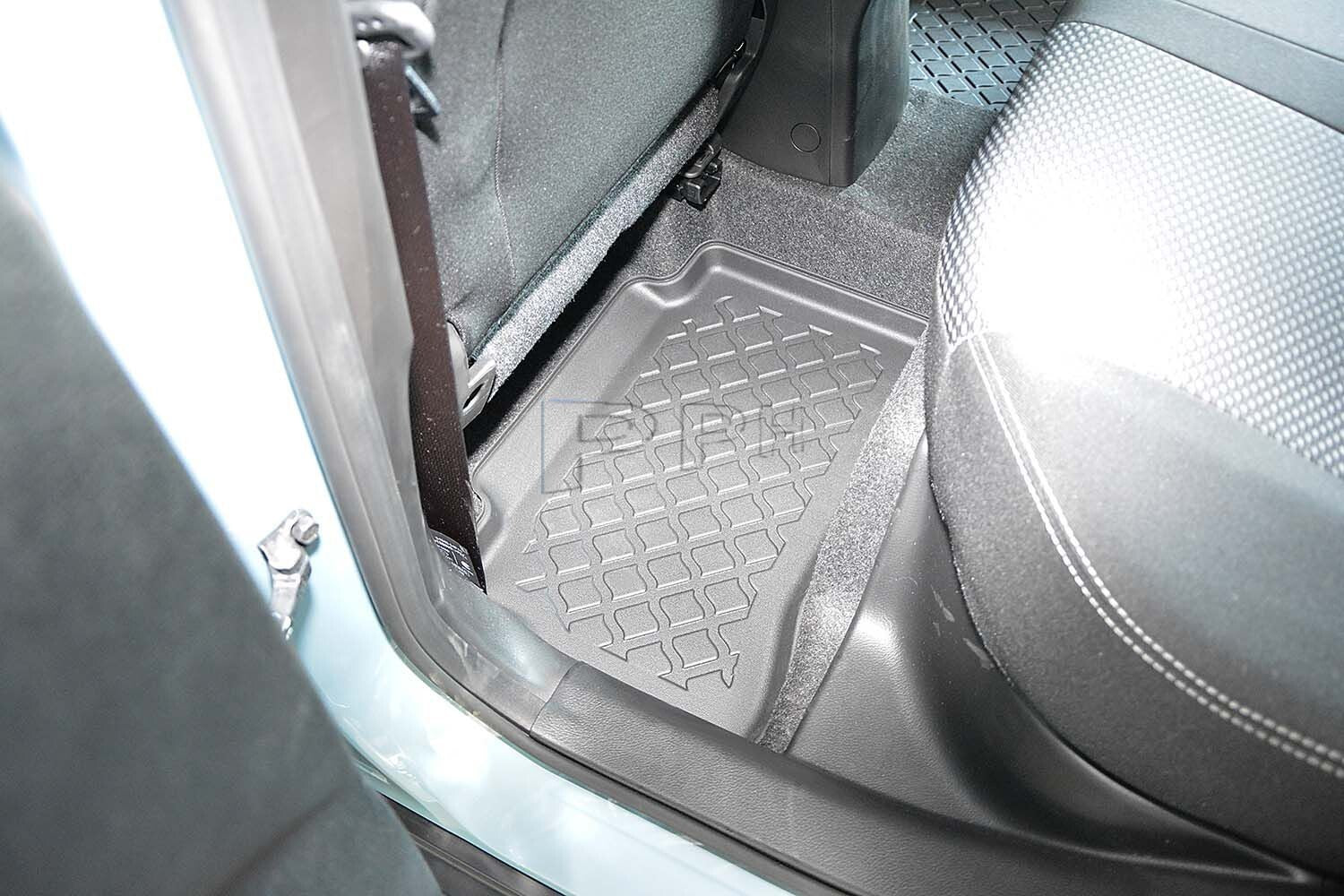 Gummierte Exklusiv Fußmatten Schalenmatten für SUZUKI Vitara Full Hybrid ab 20223