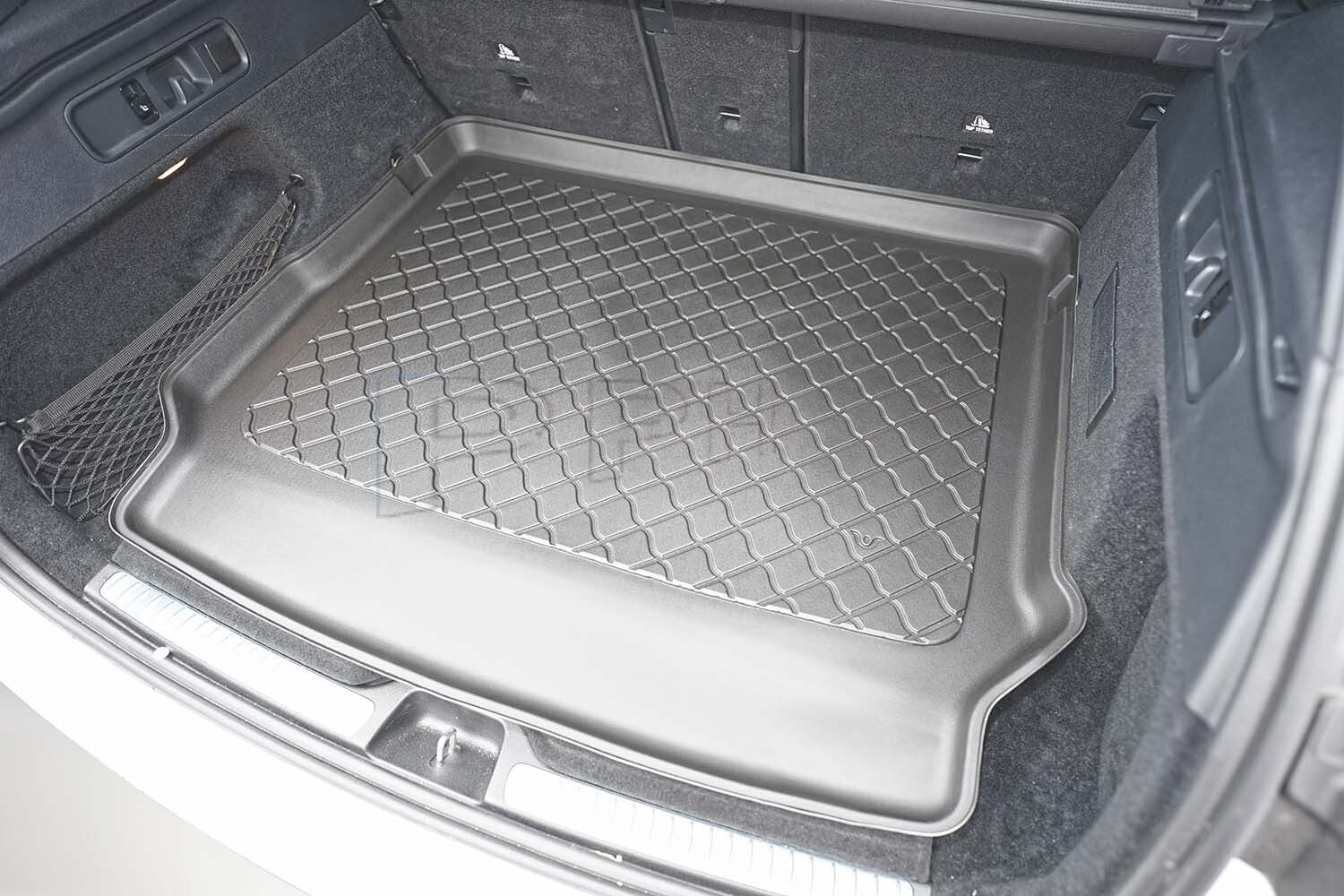 Gummierte Kofferraumwanne für Mercedes GLC-Klasse (X254) Plug-in Hybrid ab 2022-0